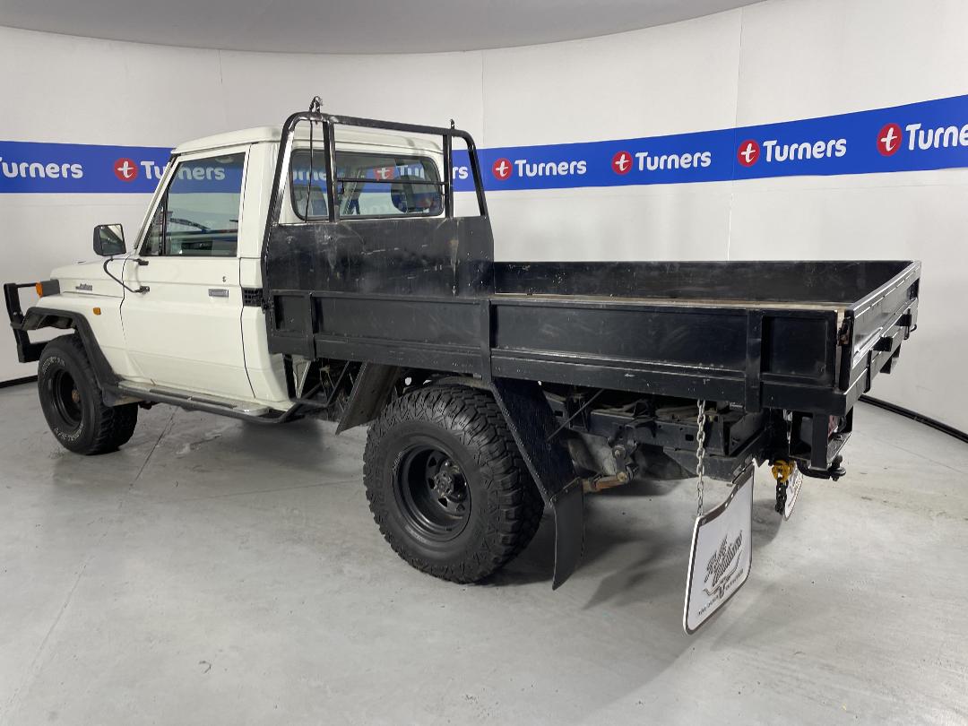 Photo '5' of Toyota Landcruiser