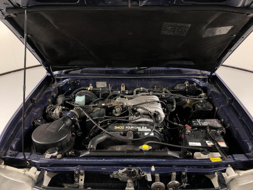 Photo '11' of Toyota Landcruiser Prado SR5V6 WGN5