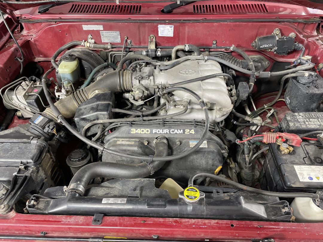 Photo '13' of Toyota Prado