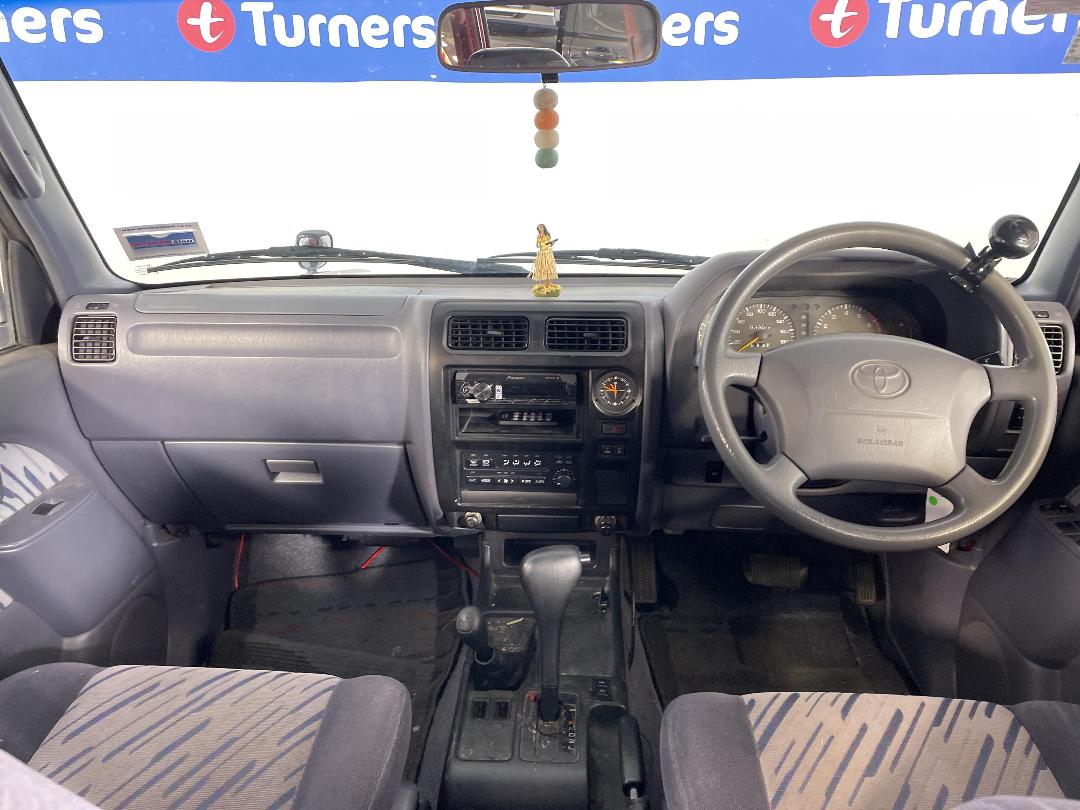 Photo '17' of Toyota Prado