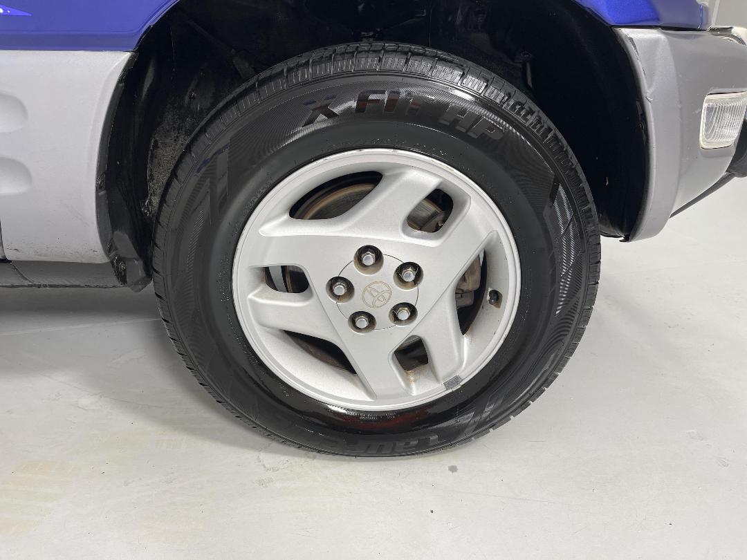 Photo '9' of Toyota Rav4