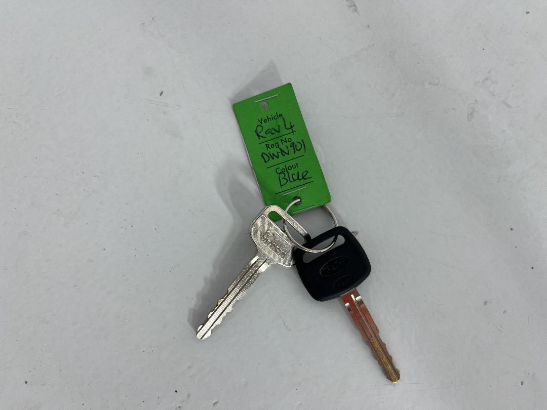 Photo '21' of Toyota Rav4