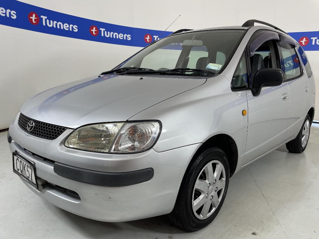 Photo '4' of Toyota Spacio Photo '4' of Toyota Spacio