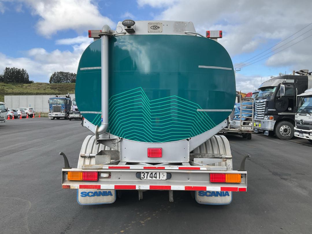 Photo '5' of TRAILER FUELQUIP TANKER Tanker Trailer Full