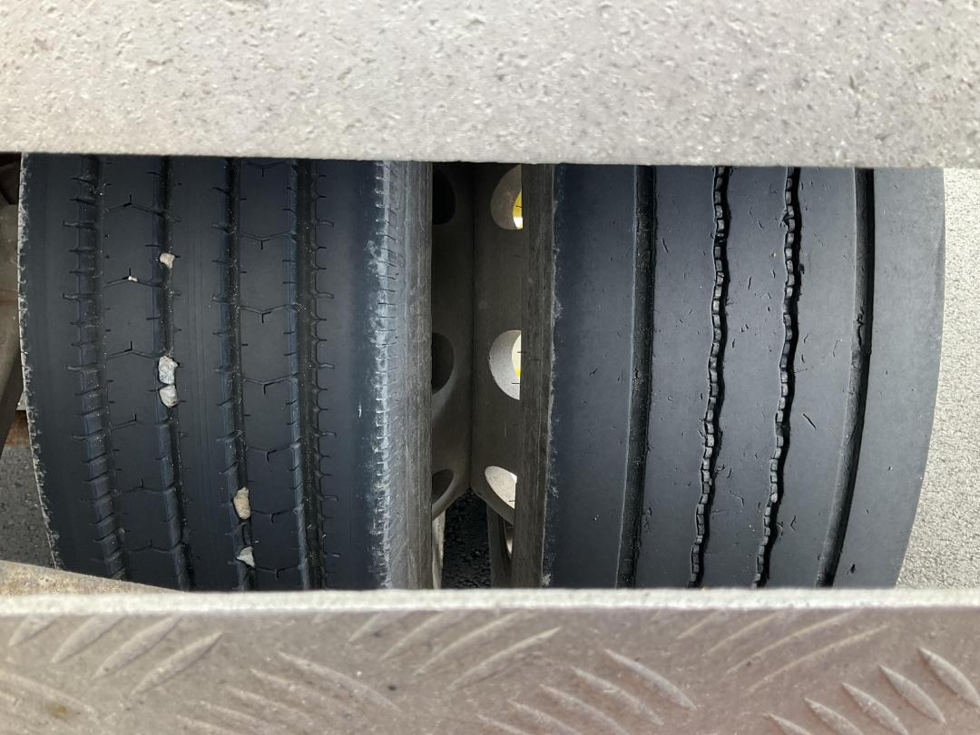 Photo '13' of TRAILER FUELQUIP TANKER Tanker Trailer Full