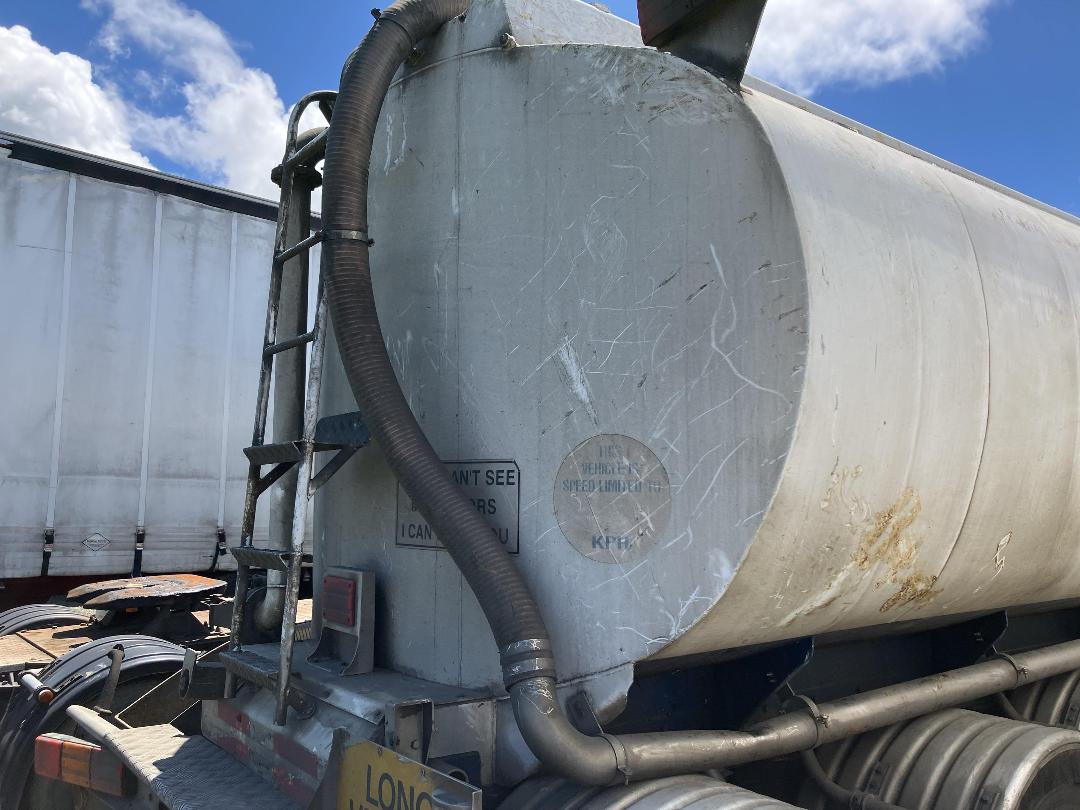 Photo '9' of TRAILER TANKER 38000-LTR Tanker Trailer Full