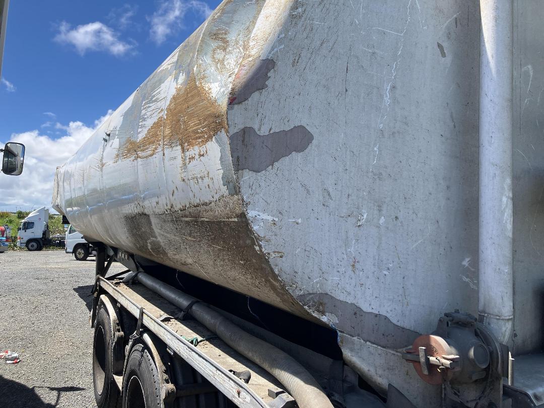 Photo '5' of TRAILER TANKER 38000-LTR Tanker Trailer Full