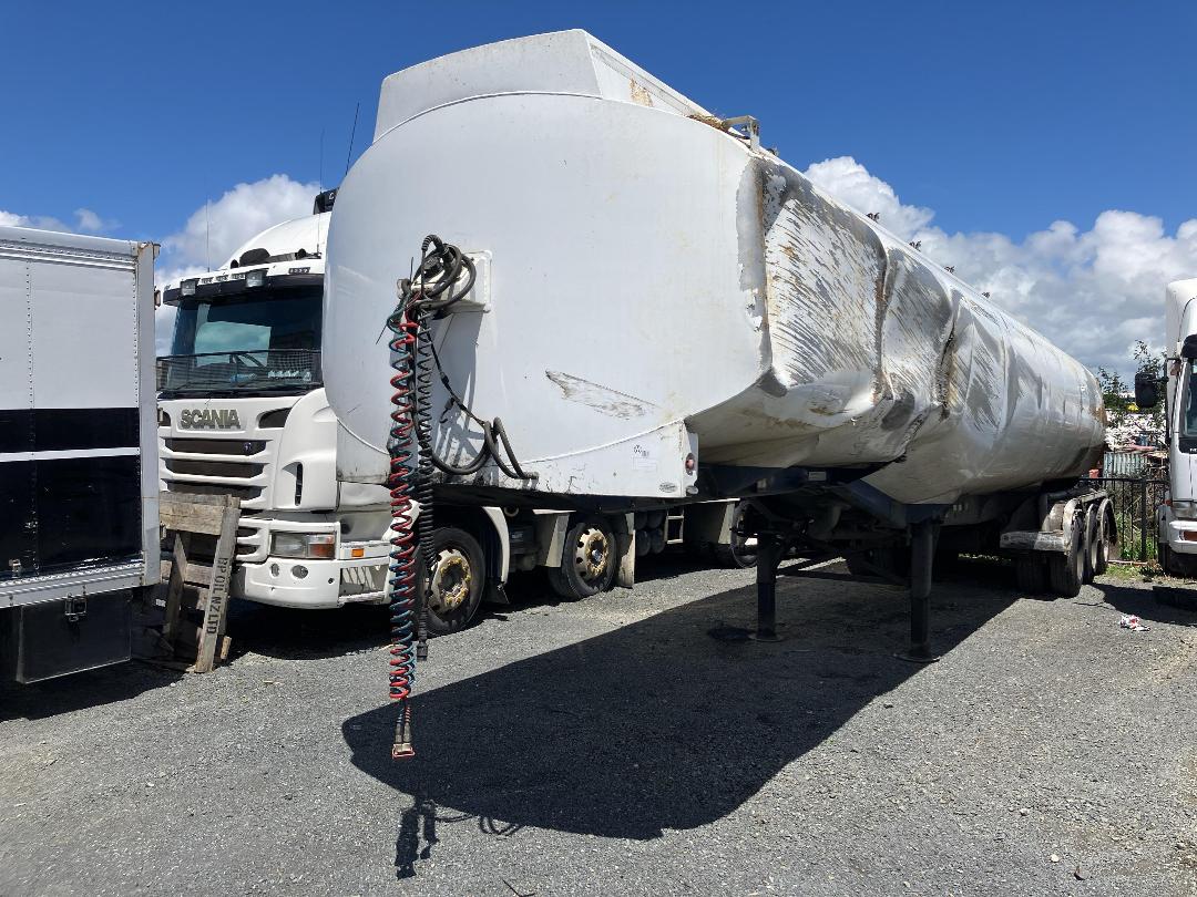 Photo '13' of TRAILER TANKER 38000-LTR Tanker Trailer Full