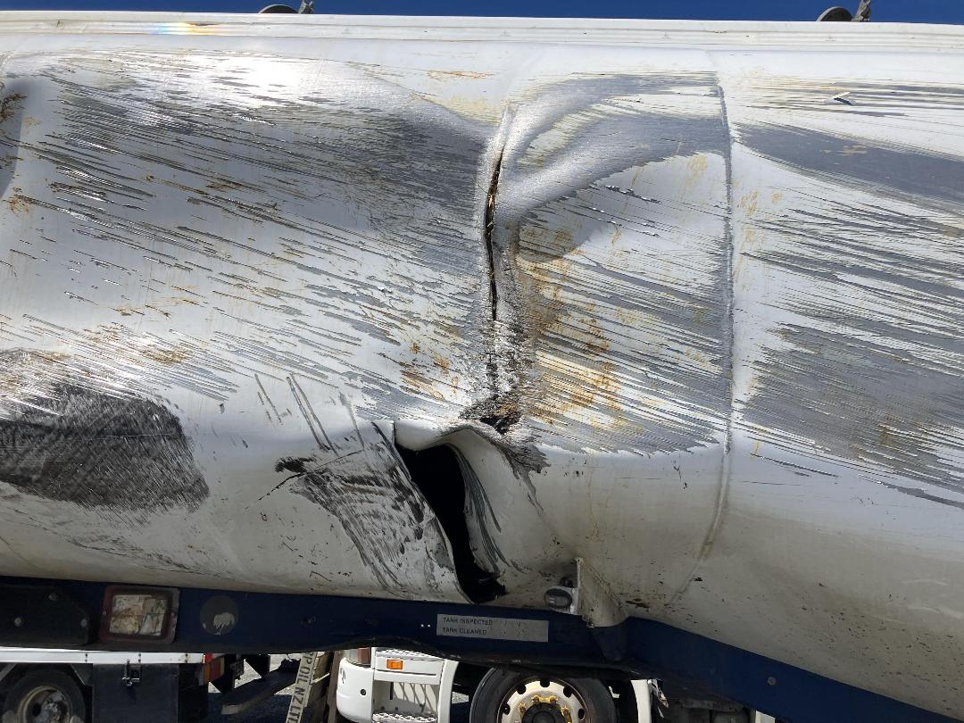 Photo '14' of TRAILER TANKER 38000-LTR Tanker Trailer Full