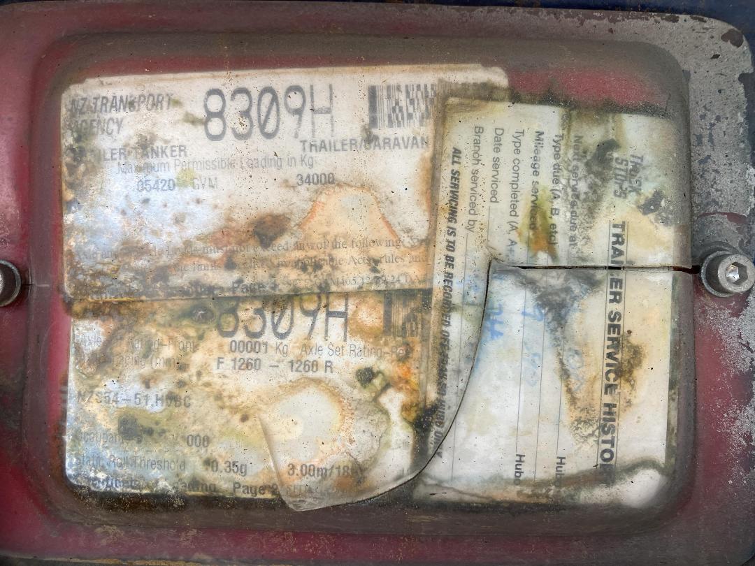 Photo '27' of TRAILER TANKER 38000-LTR Tanker Trailer Full