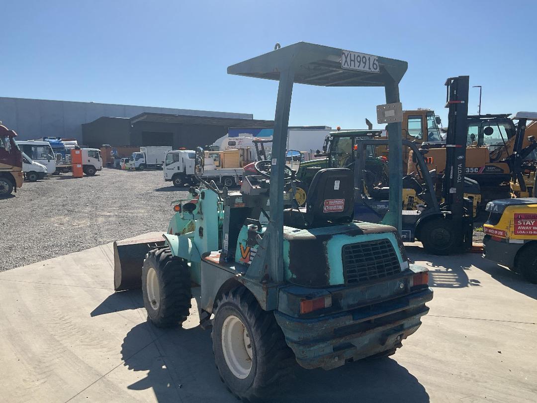 Photo '5' of Yanmar V3.3 Wheel Loader Photo '5' of Yanmar V3.3 Wheel Loader