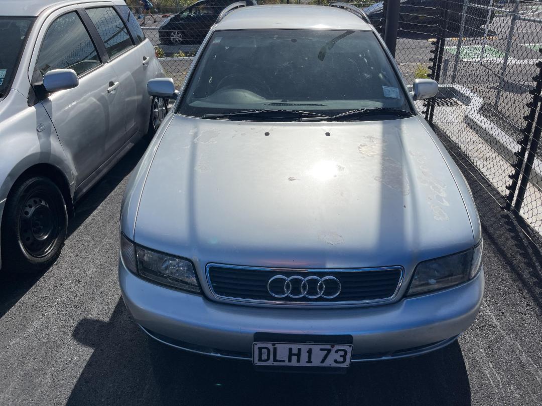 Photo '2' of Audi A4