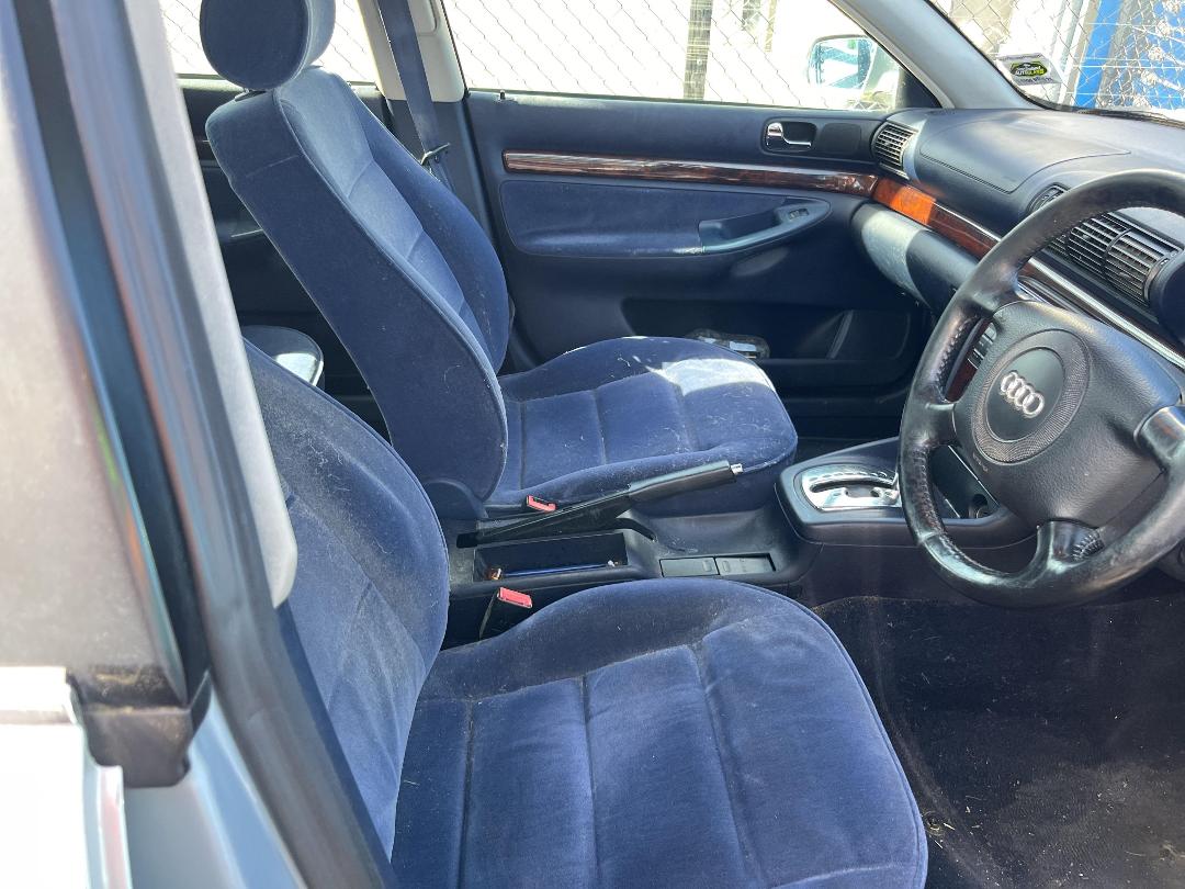 Photo '11' of Audi A4