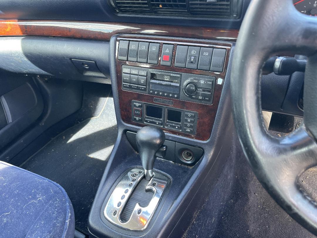 Photo '10' of Audi A4