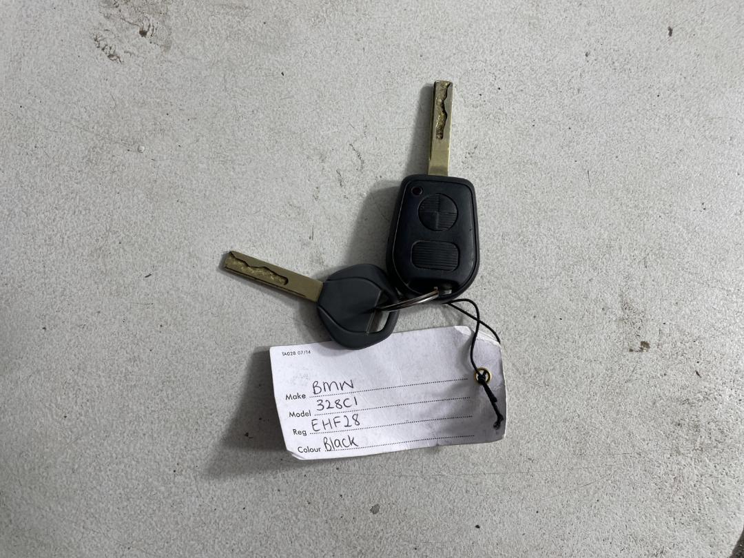 Photo '21' of BMW 328CI Photo '21' of BMW 328CI