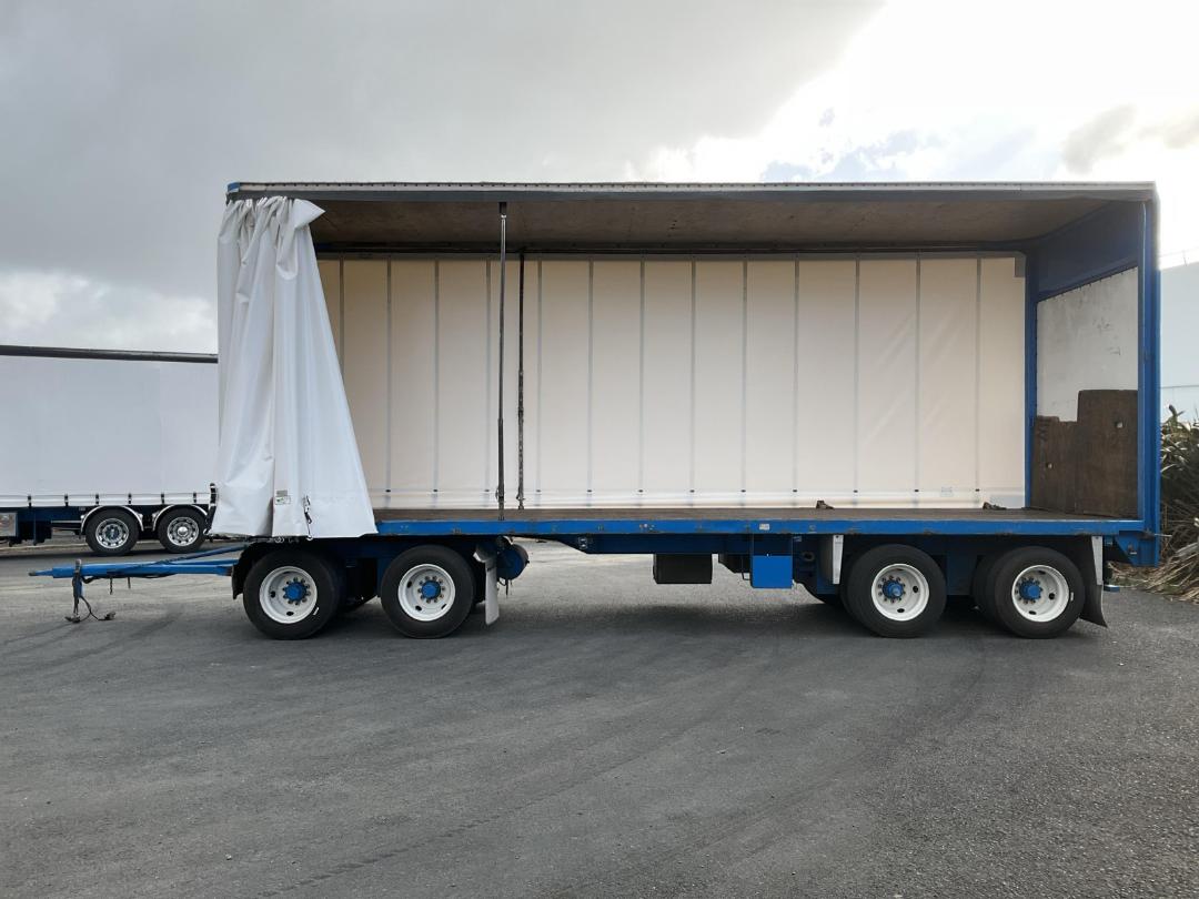 Photo '10' of DOMETT D2001 Curtainsider Full