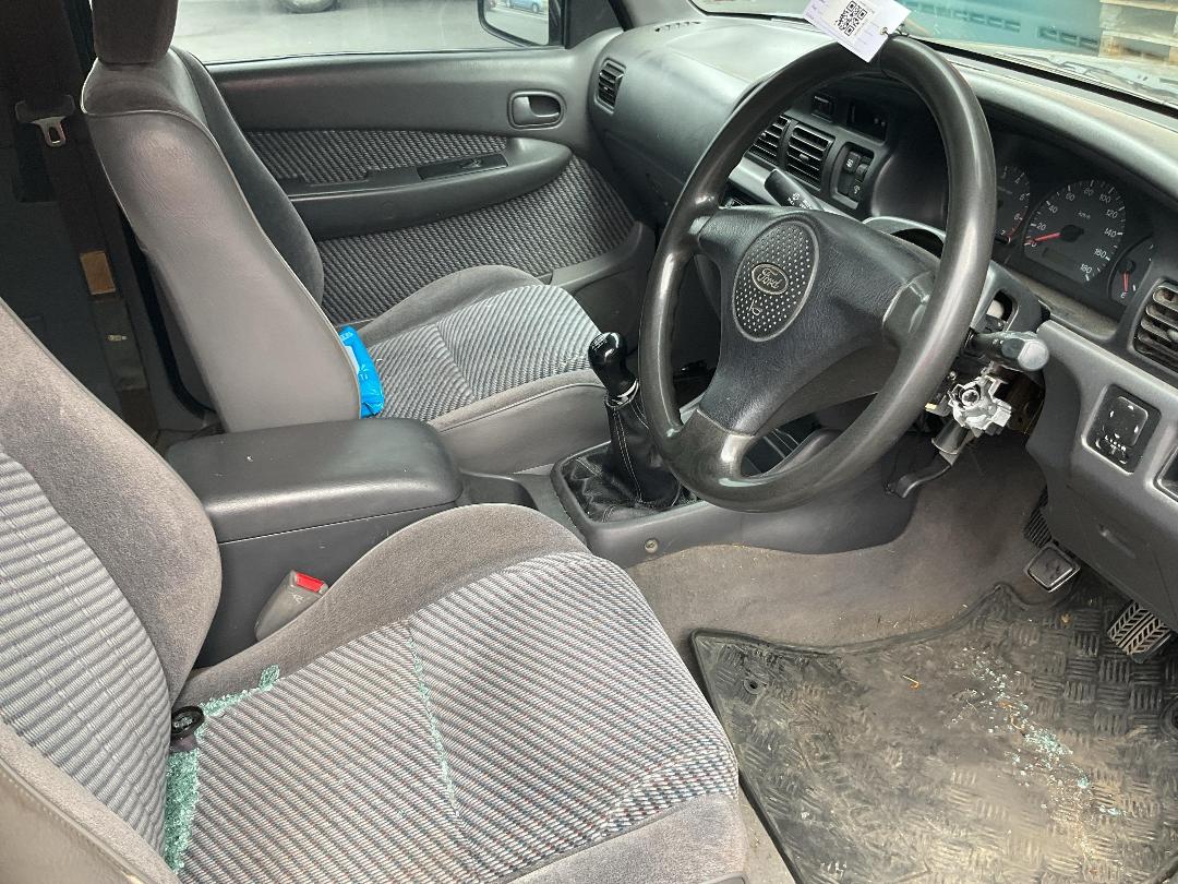 Photo '23' of Ford Courier XLT Wellside