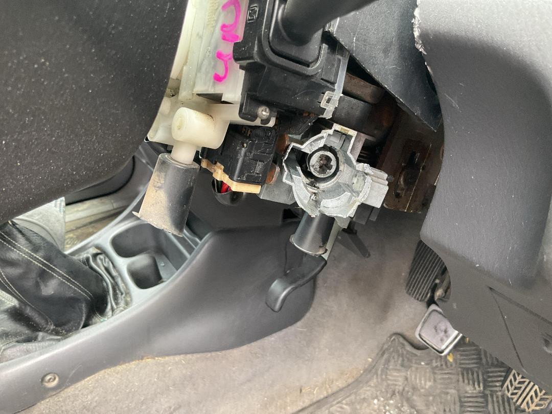 Photo '22' of Ford Courier XLT Wellside