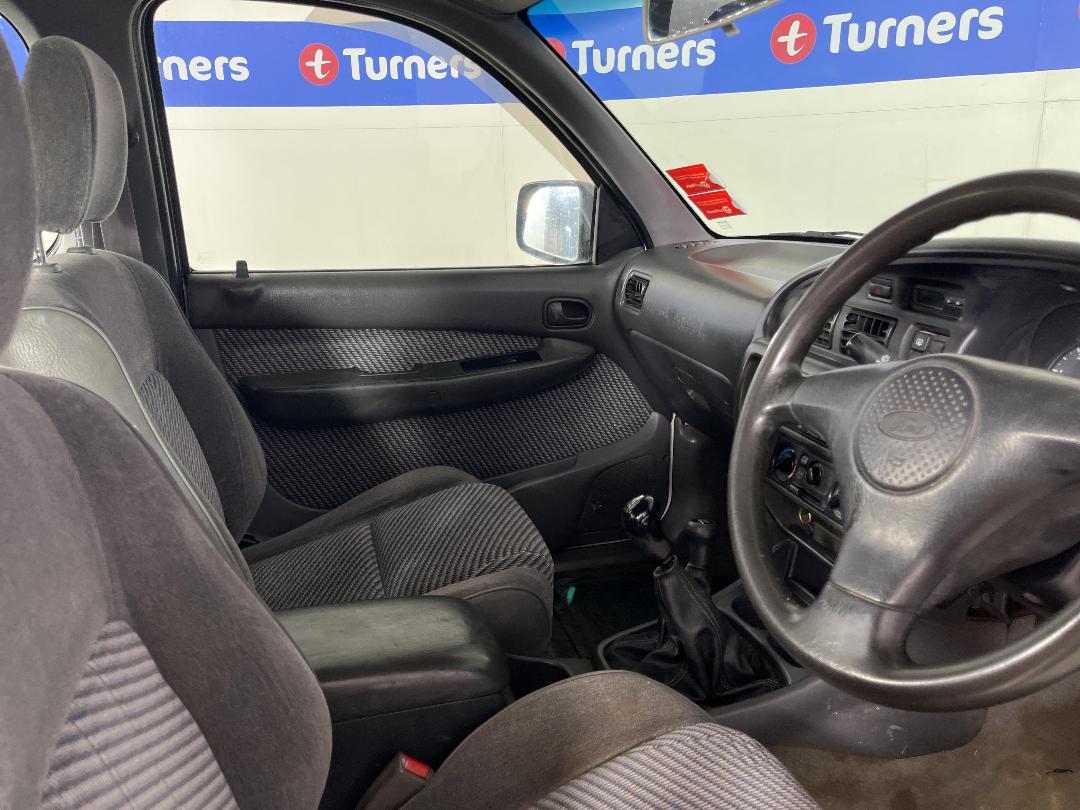 Photo '16' of Ford Courier