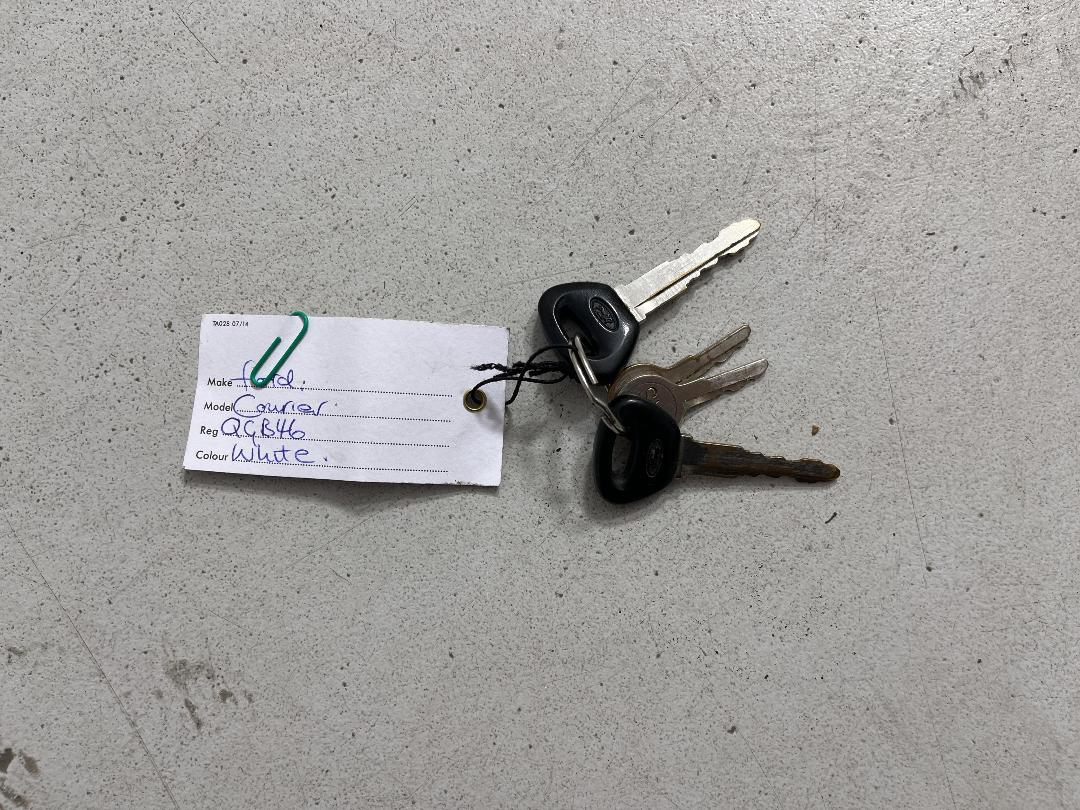 Photo '21' of Ford Courier