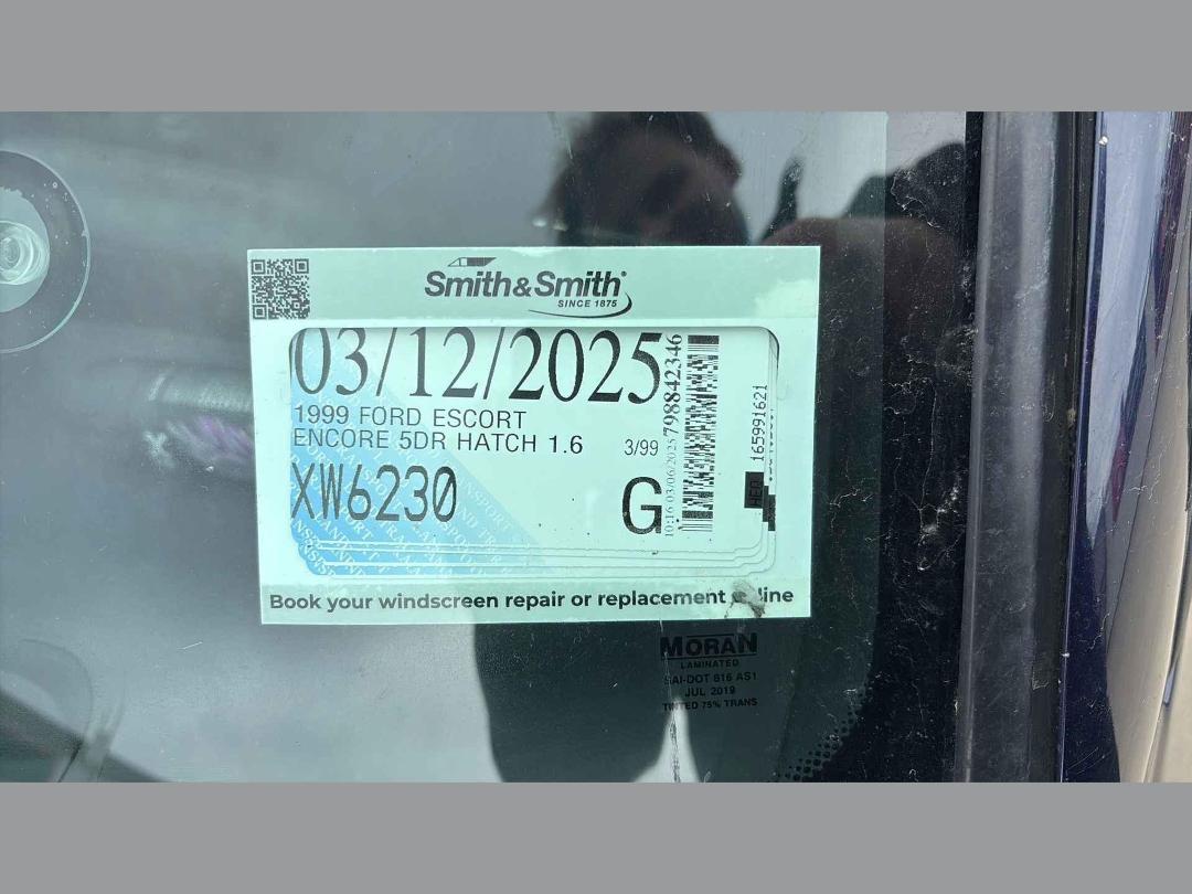 Photo '9' of Ford Escort Encore