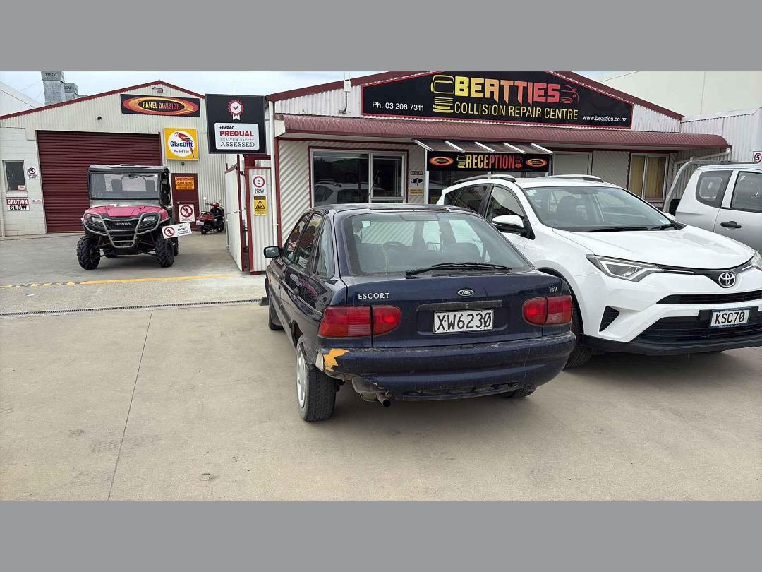 Photo '3' of Ford Escort Encore