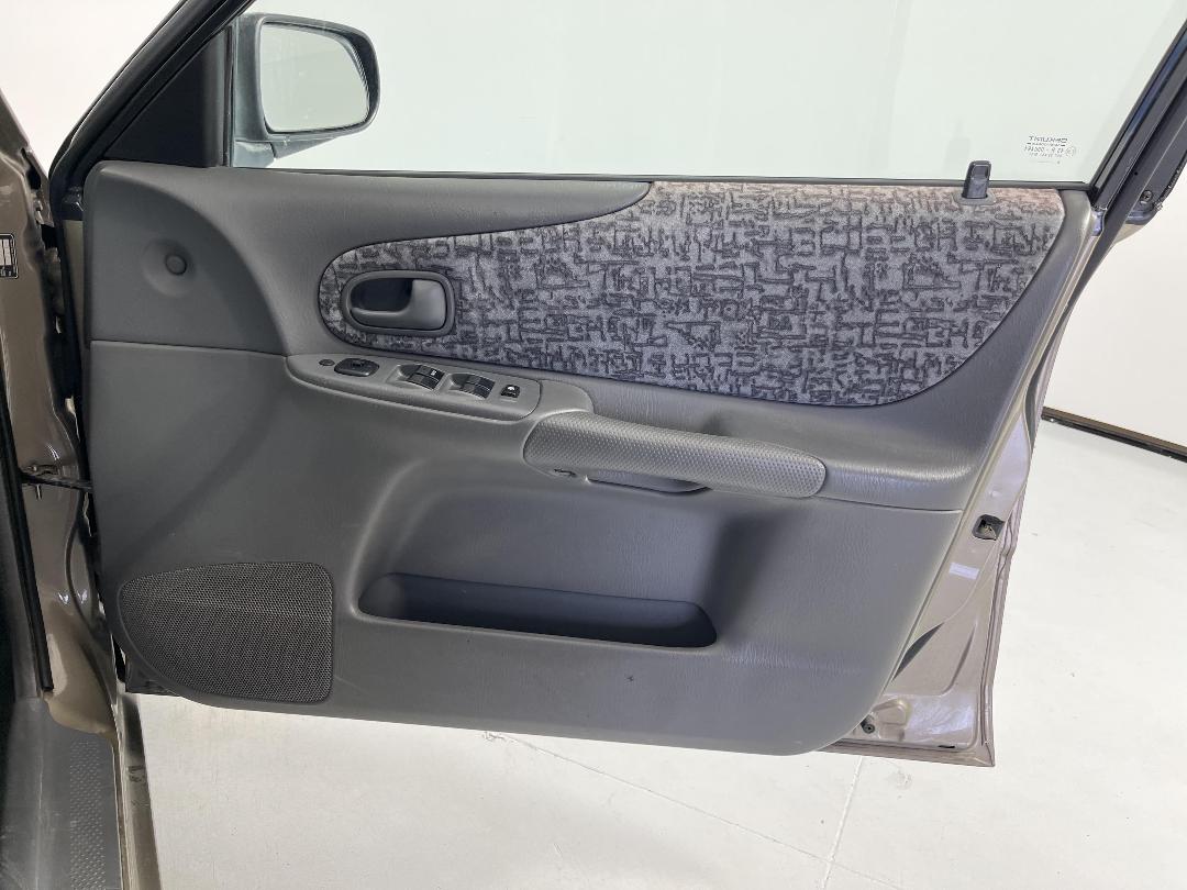 Photo '15' of Ford Laser