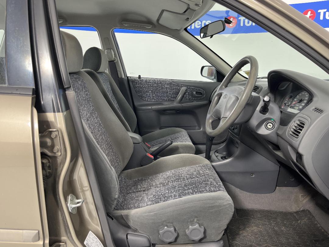 Photo '16' of Ford Laser