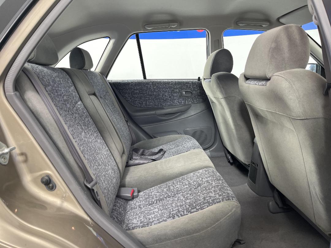 Photo '20' of Ford Laser