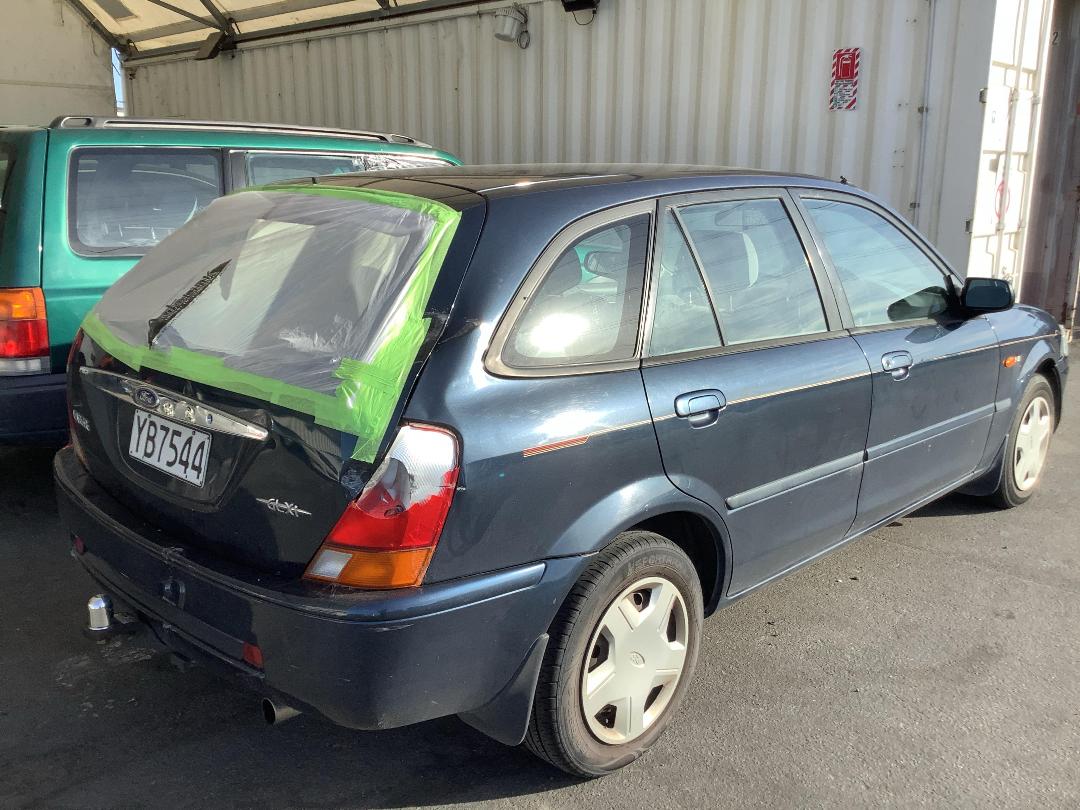 Photo '3' of Ford Laser Glxi