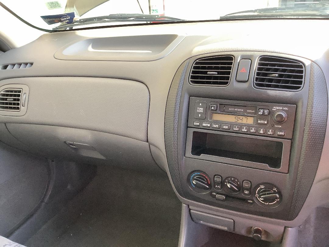 Photo '15' of Ford Laser Glxi