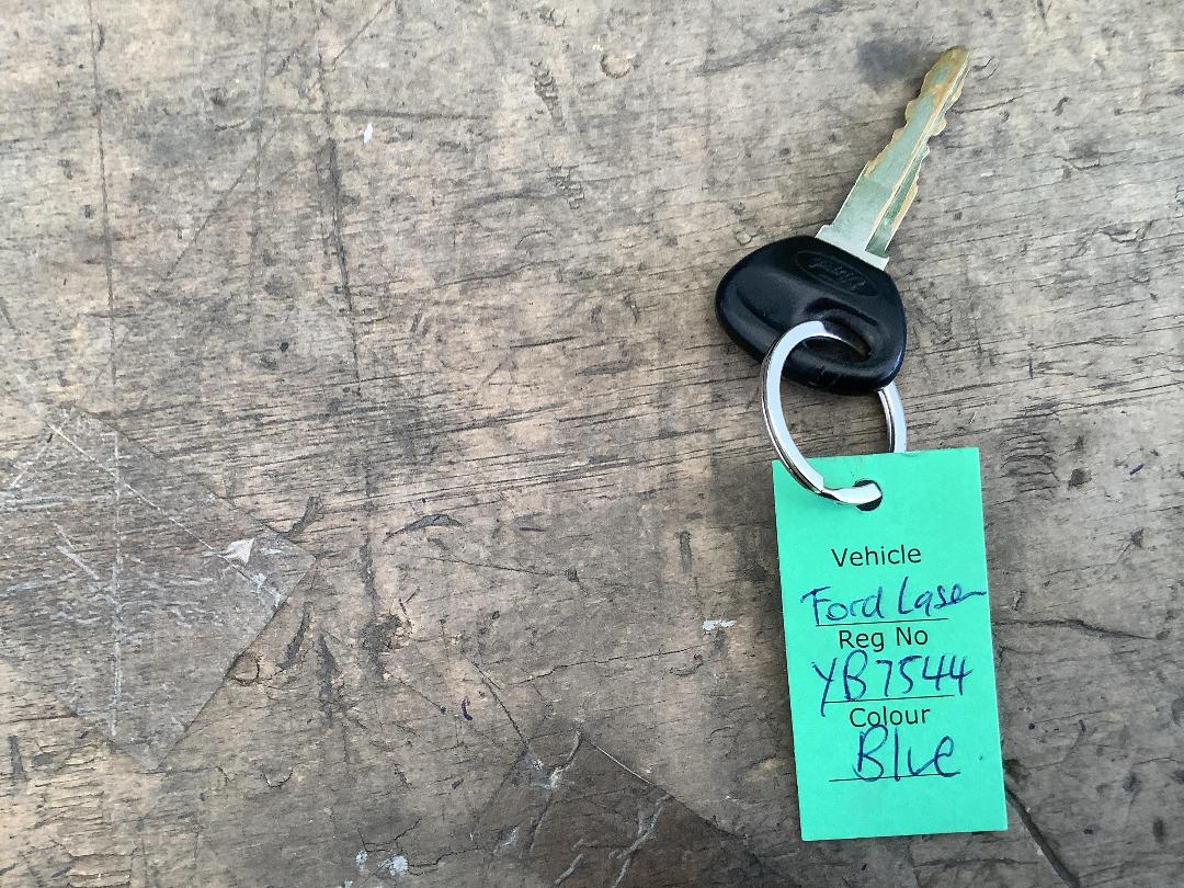 Photo '16' of Ford Laser Glxi