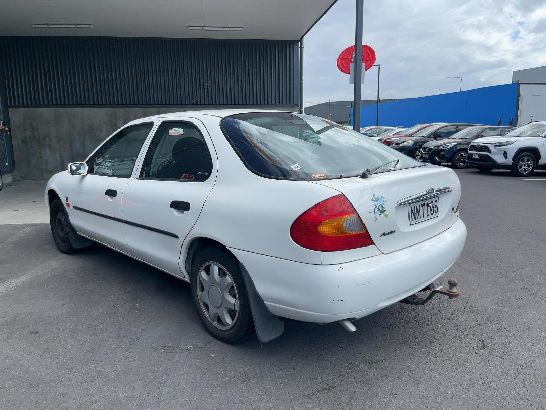 Photo '4' of Ford Mondeo LX