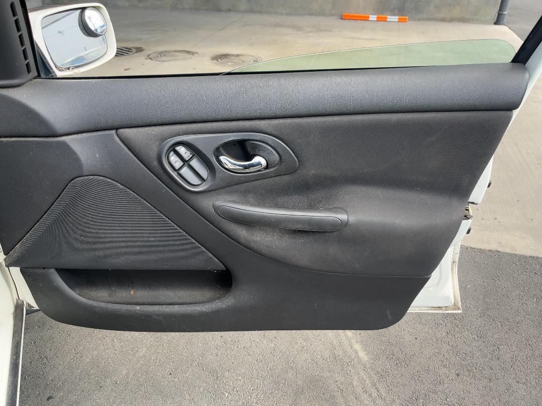 Photo '12' of Ford Mondeo LX