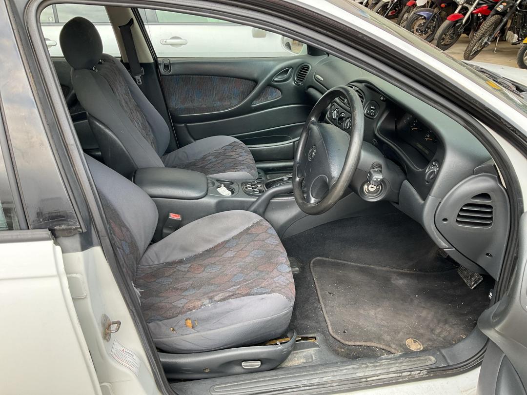 Photo '9' of Holden Commodore VT Acclaim