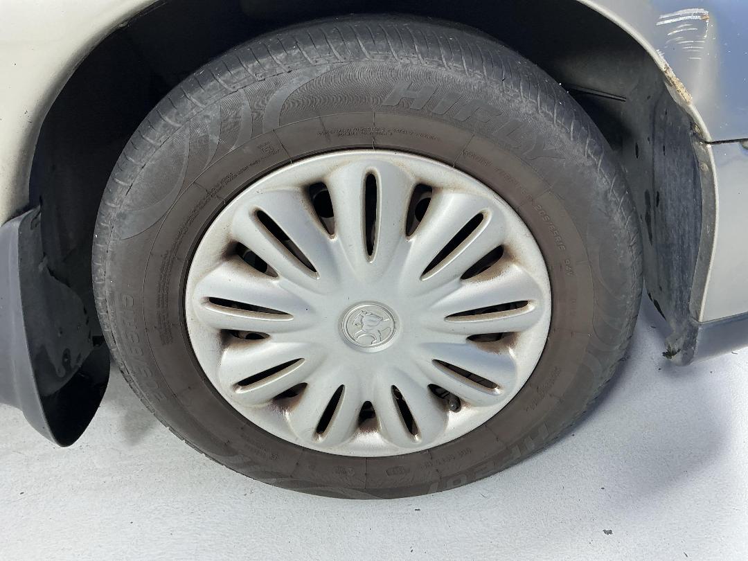 Photo '2' of Holden Commodore VT Acclaim Photo '2' of Holden Commodore VT Acclaim