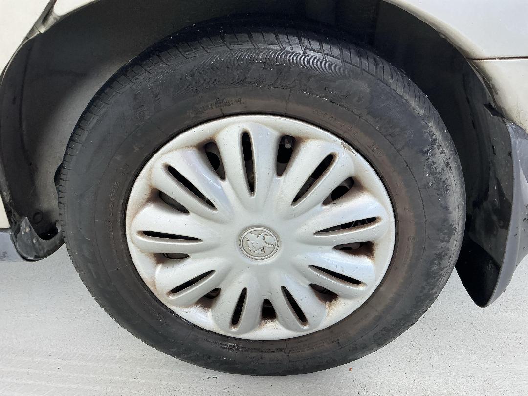 Photo '11' of Holden Commodore VT Acclaim Photo '11' of Holden Commodore VT Acclaim