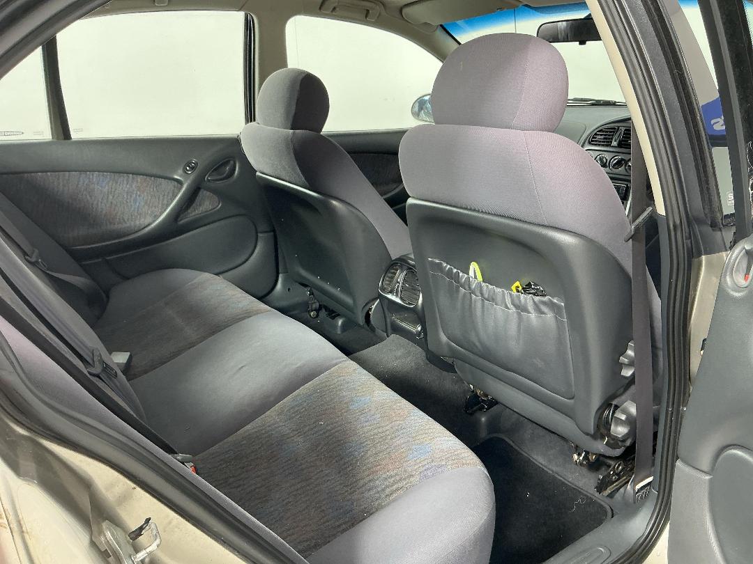 Photo '18' of Holden Commodore VT Acclaim Photo '18' of Holden Commodore VT Acclaim