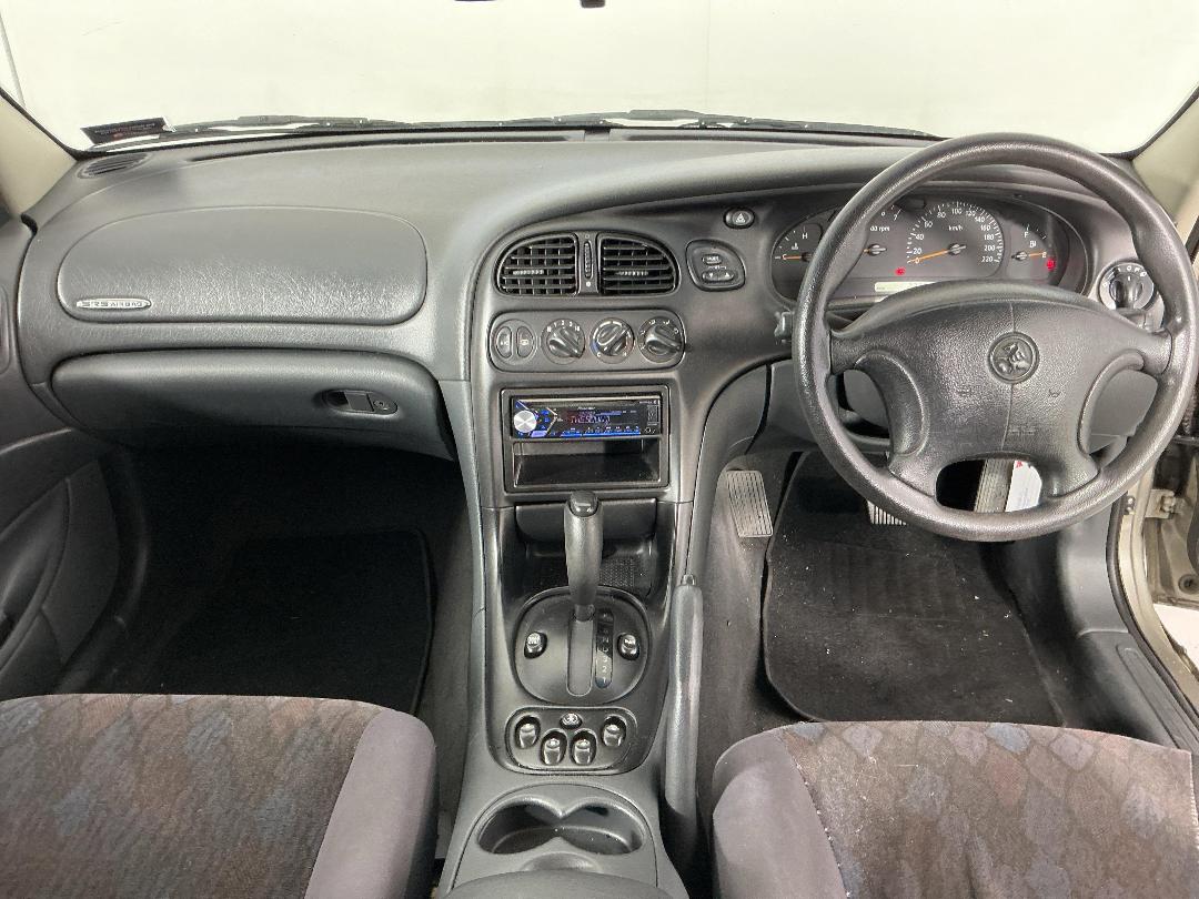 Photo '19' of Holden Commodore VT Acclaim Photo '19' of Holden Commodore VT Acclaim