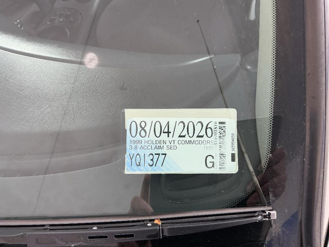 Photo '23' of Holden Commodore VT Acclaim Photo '23' of Holden Commodore VT Acclaim