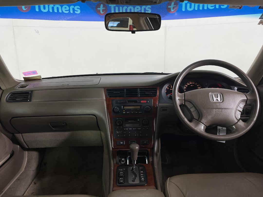 Photo '17' of Honda Legend