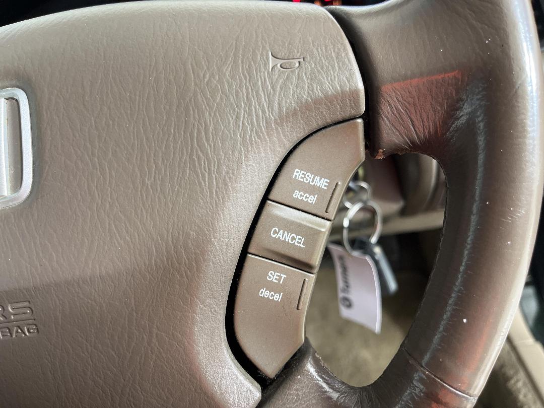 Photo '25' of Honda Legend