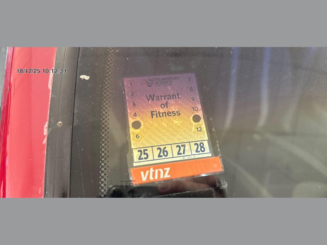 Photo '12' of Hyundai Accent LS Photo '12' of Hyundai Accent LS