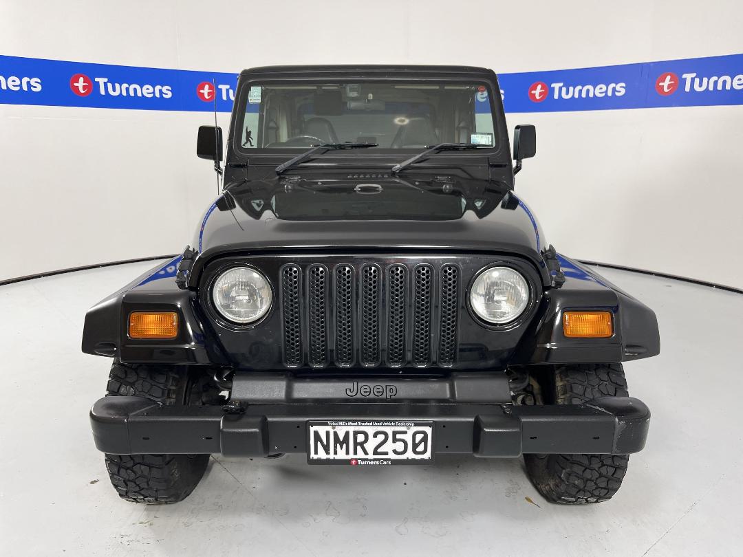 Photo '2' of Jeep Wrangler