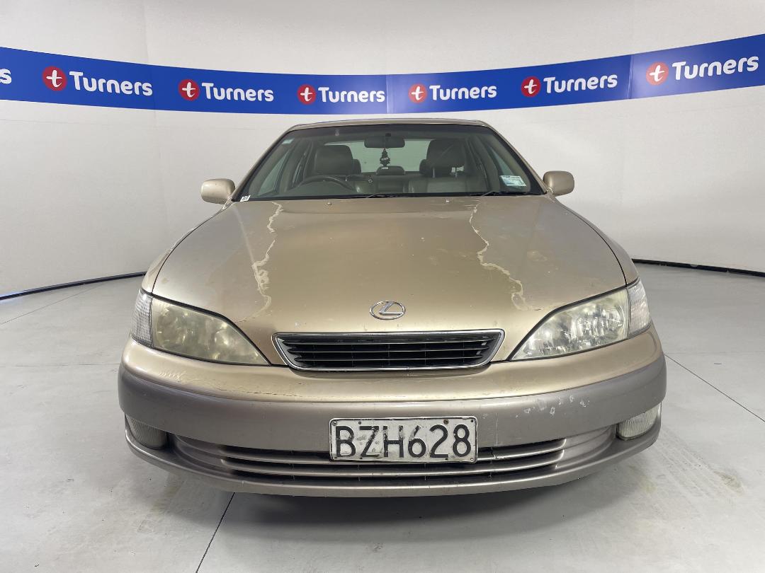 Photo '2' of Lexus Es300