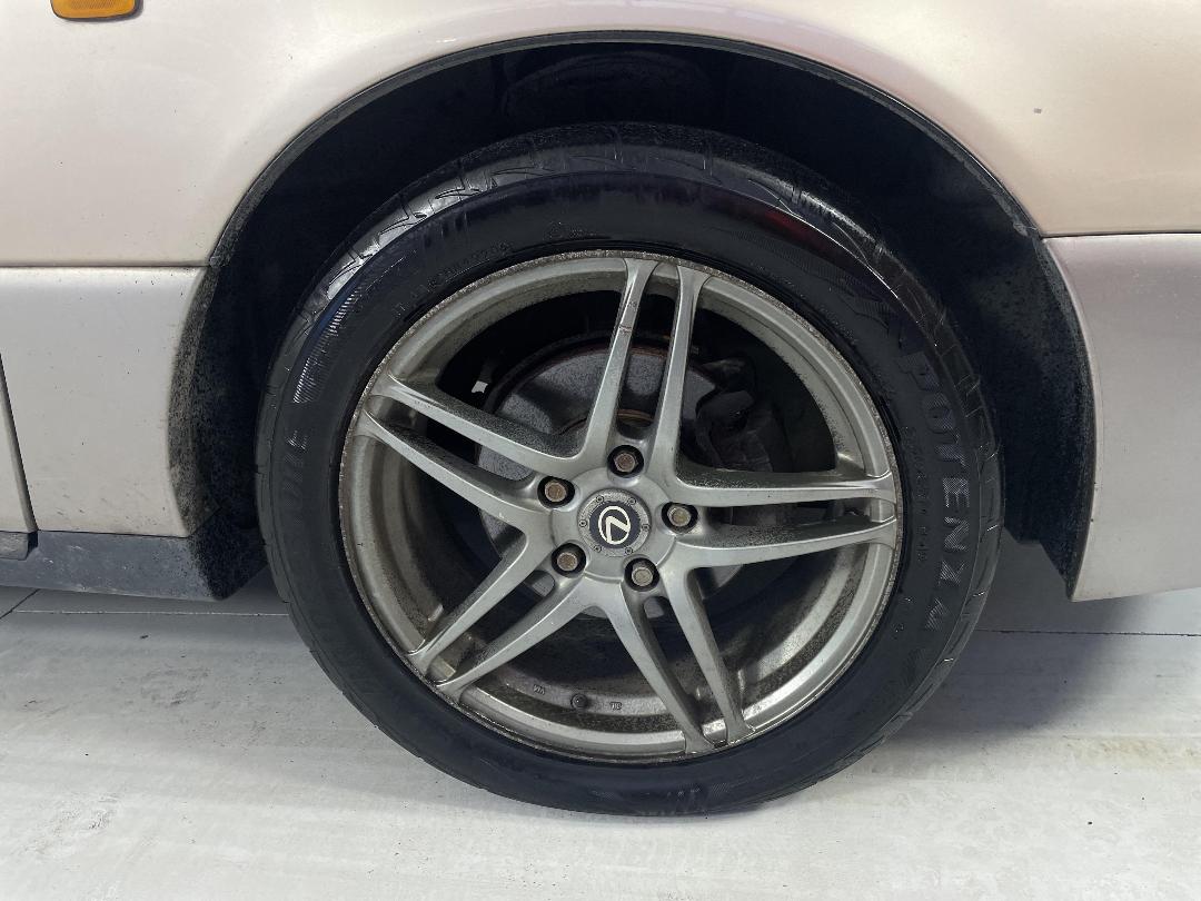 Photo '9' of Lexus Es300