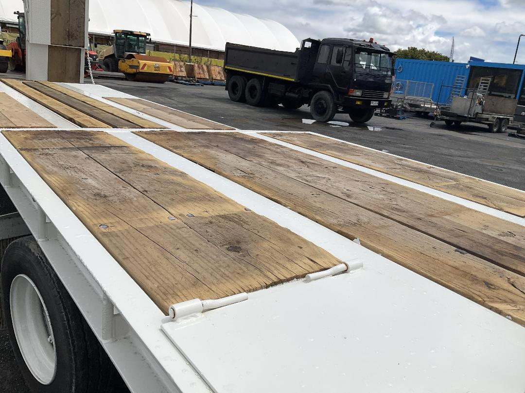 Photo '14' of M.T.E. 4A LOW LOADER TRAILER Transporter Trailer