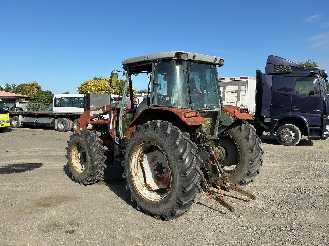 Photo '6' of Massey Ferguson 4235S Tractor