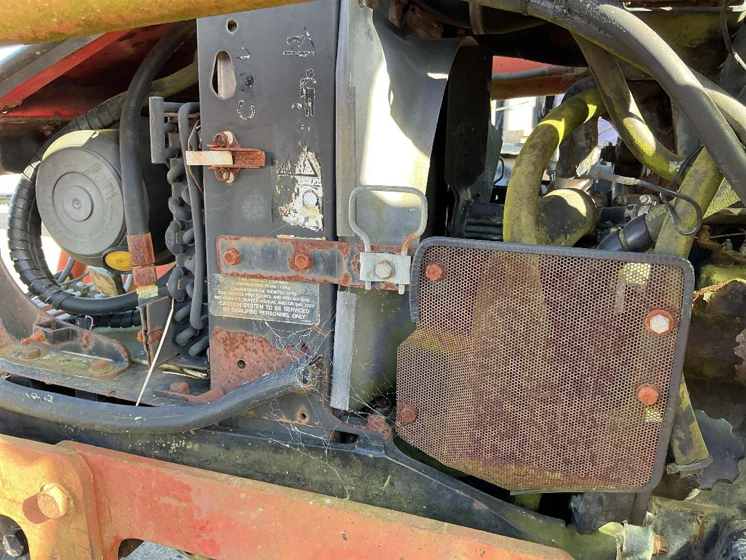 Photo '20' of Massey Ferguson 4235S Tractor