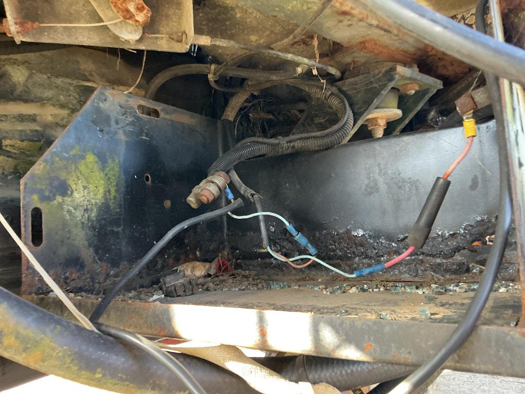 Photo '27' of Massey Ferguson 4235S Tractor